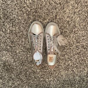 Brand New never worn